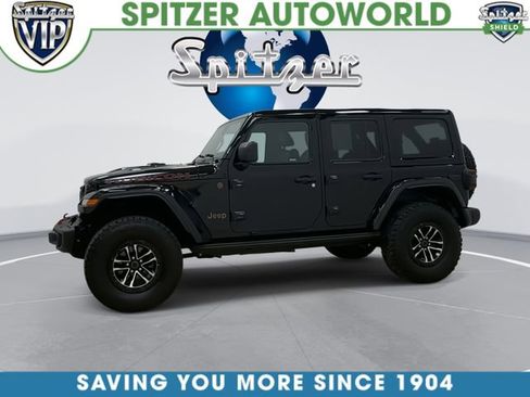 Used 2024 Jeep Wrangler Unlimited Rubicon AWD/4WD image 9