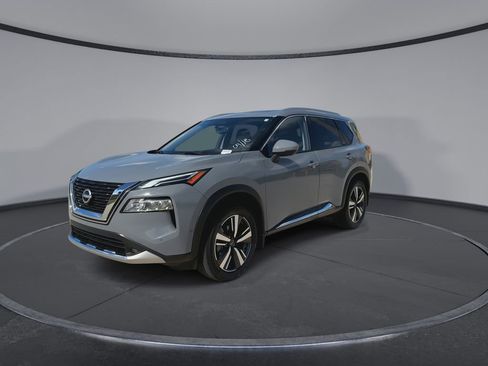 Used 2022 Nissan Rogue Platinum w/ Head-Up Display Package FWD image 4