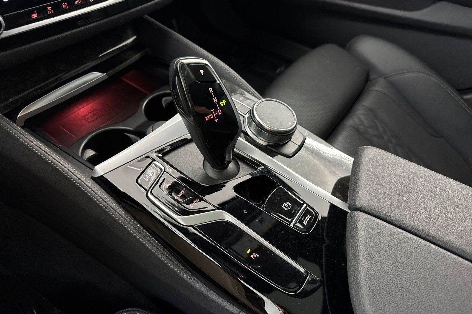 Used 2023 BMW 540i w/ M Sport Package RWD image 18