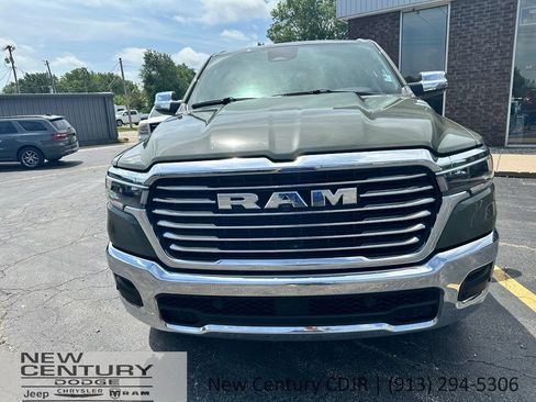 Used 2026 RAM 1500 Laramie AWD/4WD image 39