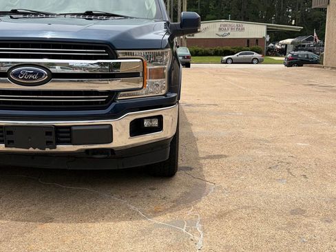 Used 2018 Ford F150 Lariat AWD/4WD image 23