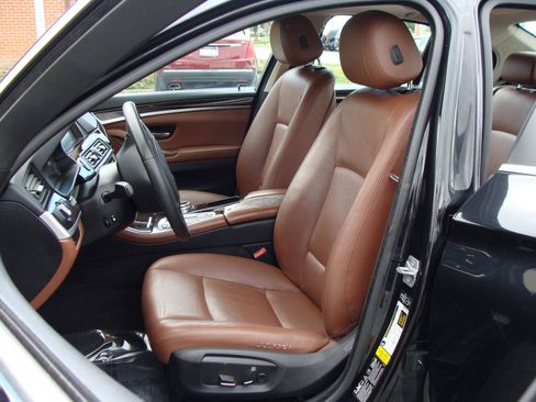 Used 2014 BMW 535i xDrive Sedan AWD/4WD image 7