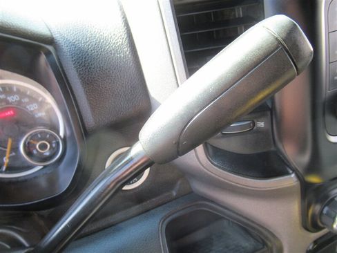 Used 2022 RAM 3500 Tradesman w/ Chrome Appearance Group image 21