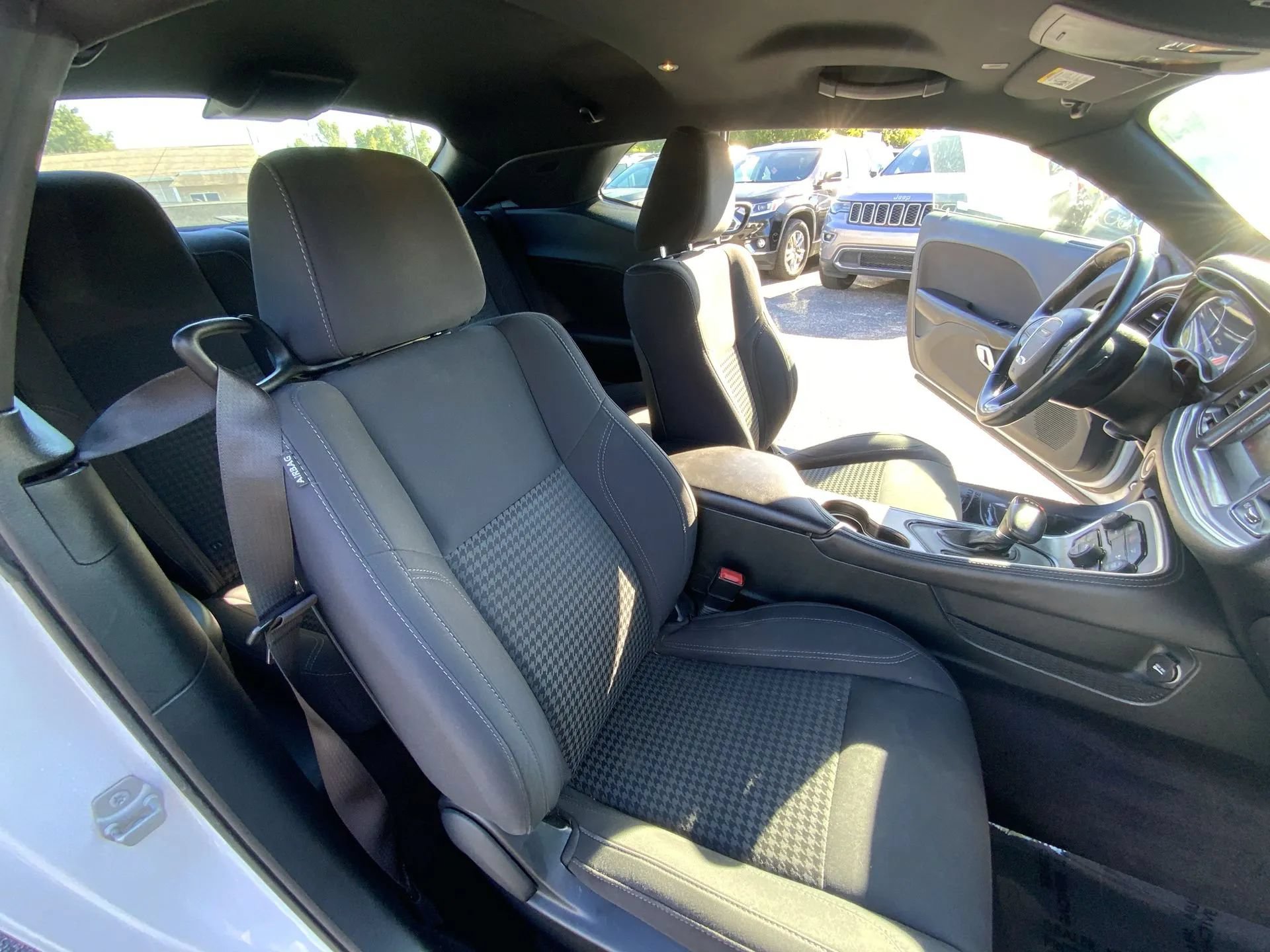 Used 2017 Dodge Challenger SXT RWD image 24