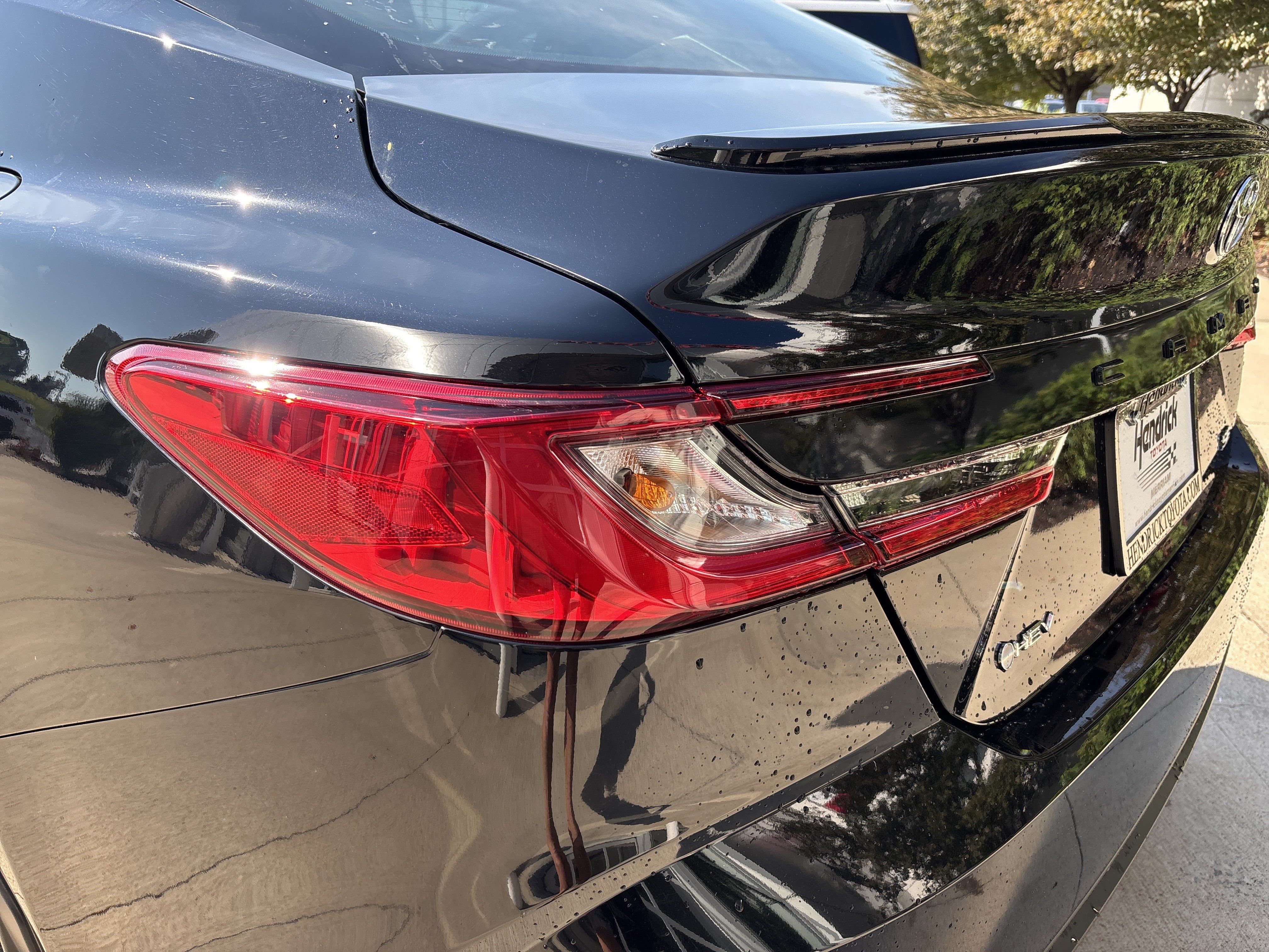 Used 2025 Toyota Camry SE FWD image 12