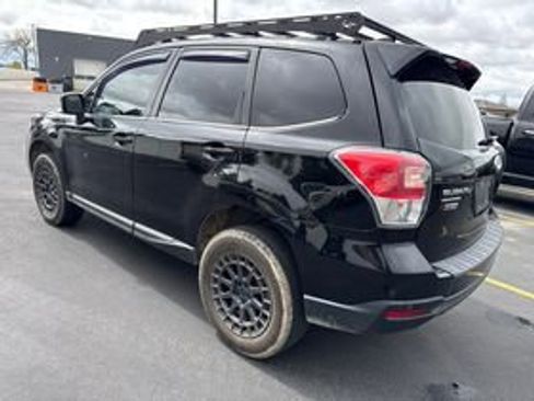 Used 2018 Subaru Forester 2.0XT Touring w/ Popular Package #2 AWD/4WD image 3