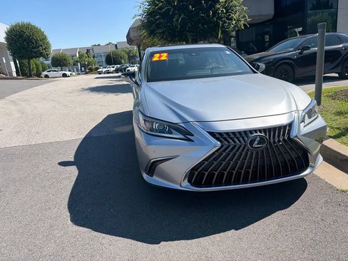 Used 2022 Lexus ES 350 w/ Premium Package FWD image 5