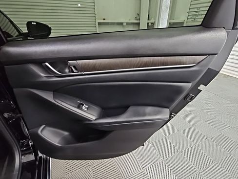 Used 2018 Honda Accord EX-L image 35