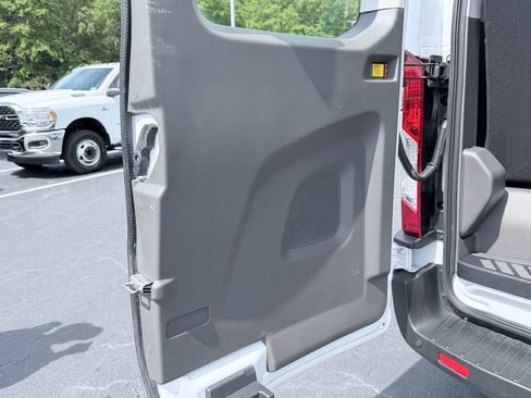 Used 2025 Ford Transit 350 XLT RWD image 32