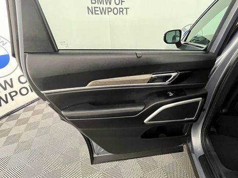 Used 2021 Kia Telluride EX image 25
