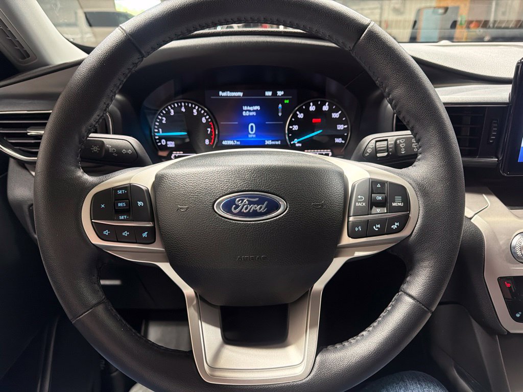 Certified 2023 Ford Explorer XLT w/ Equipment Group 202A AWD/4WD image 10