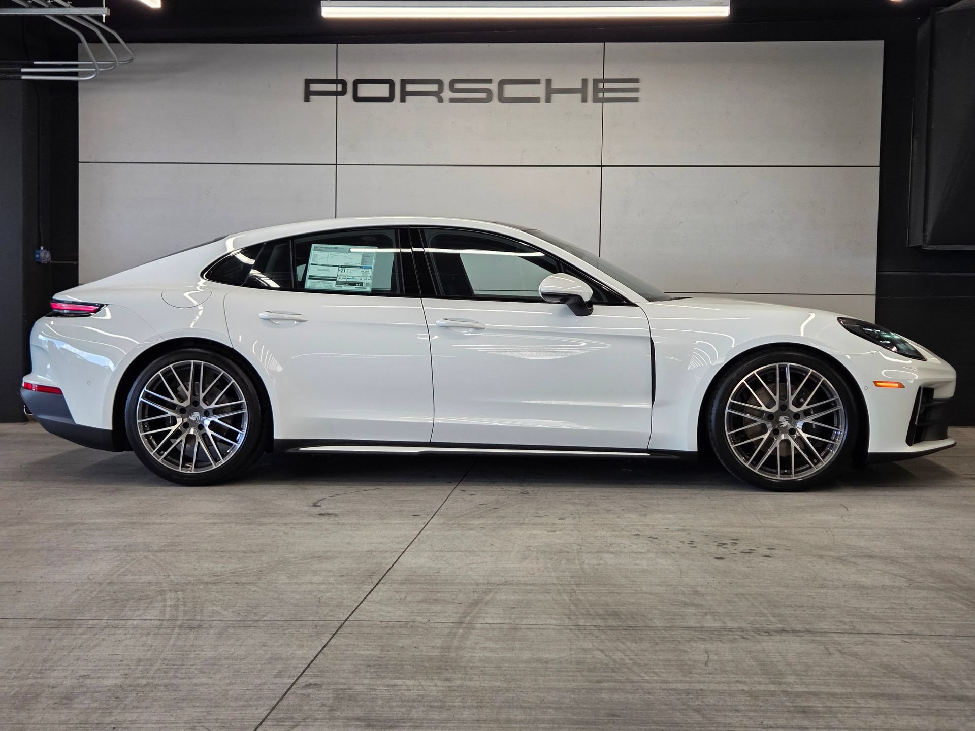 New 2026 Porsche Panamera 4 AWD/4WD image 29