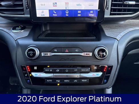 Used 2020 Ford Explorer Platinum image 25