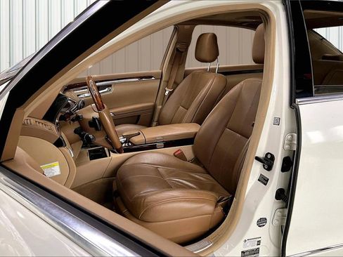 Used 2009 Mercedes-Benz S 550 4MATIC image 21