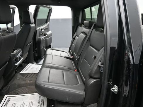 Used 2021 Chevrolet Silverado 1500 LTZ image 12