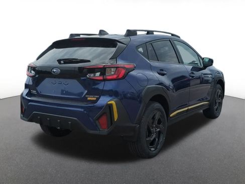 Used 2025 Subaru Crosstrek 2.5i Sport AWD/4WD image 6