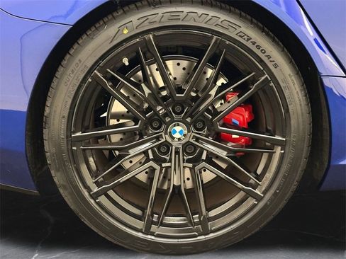 Used 2025 BMW M5 w/ Carbon Package image 38