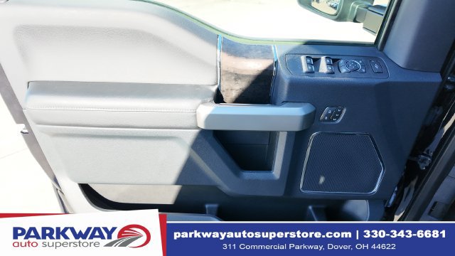 Used 2022 Ford F250 Lariat w/ Chrome Package AWD/4WD image 23