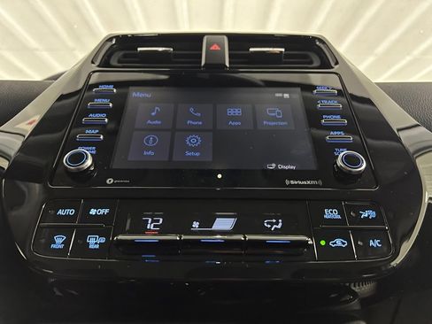 Certified 2022 Toyota Prius LE FWD image 24