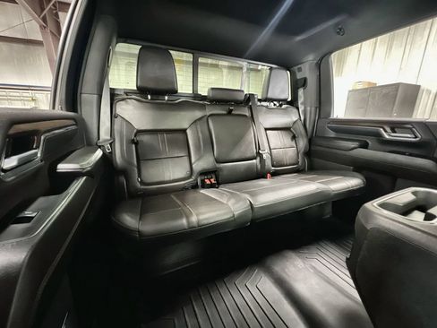 Used 2024 Chevrolet Silverado 2500 High Country w/ Technology Package AWD/4WD image 23