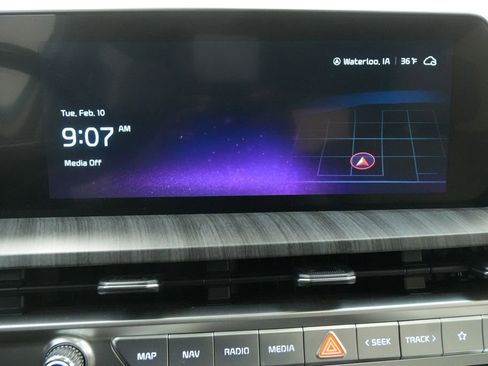 Used 2024 Kia Telluride EX w/ EX Captain's Chair Package image 41