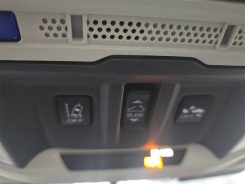 Used 2022 Subaru Forester Limited image 23