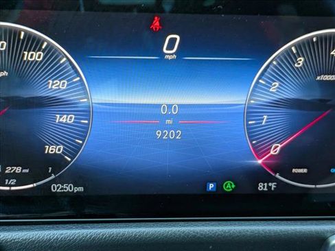 Certified 2025 Mercedes-Benz GLB 250 image 14