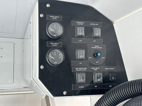 Used 2025 Mercedes-Benz Sprinter 2500 image 20