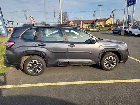 Certified 2025 Subaru Forester image 7