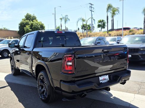 New 2026 RAM 1500 Big Horn AWD/4WD image 4