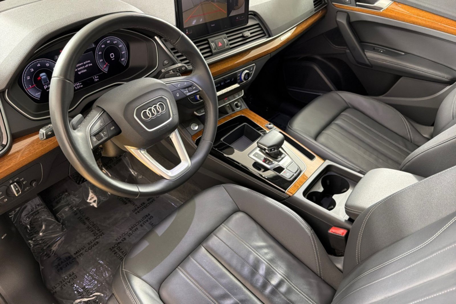 Used 2023 Audi Q5 2.0T Premium Plus w/ Premium Plus Package AWD/4WD image 9