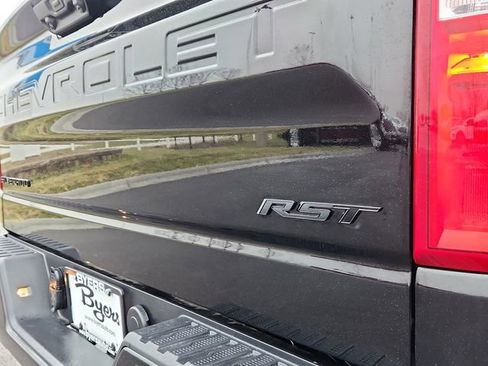 Used 2024 Chevrolet Silverado 1500 RST image 15