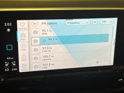 New 2026 Volkswagen Atlas SE image 18