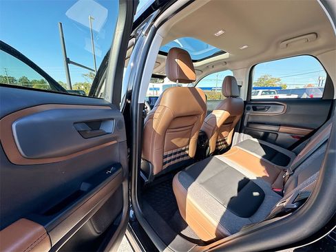 Certified 2024 Ford Bronco Sport Outer Banks w/ Tech Package image 17