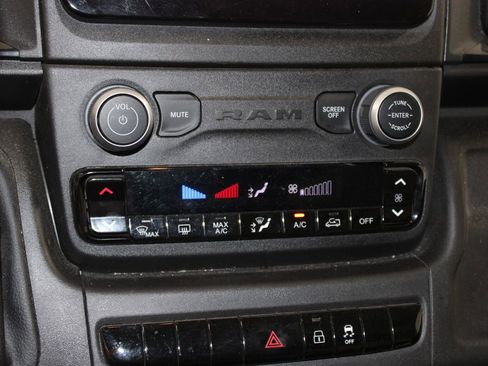 Used 2023 RAM ProMaster 2500 image 29