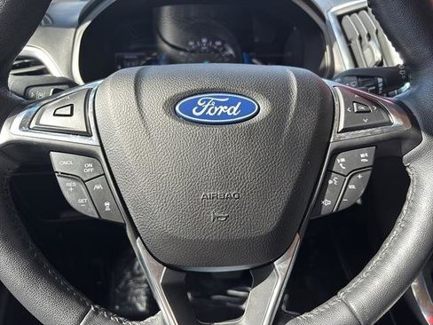 Certified 2022 Ford Edge Titanium w/ Equipment Group 301A image 27