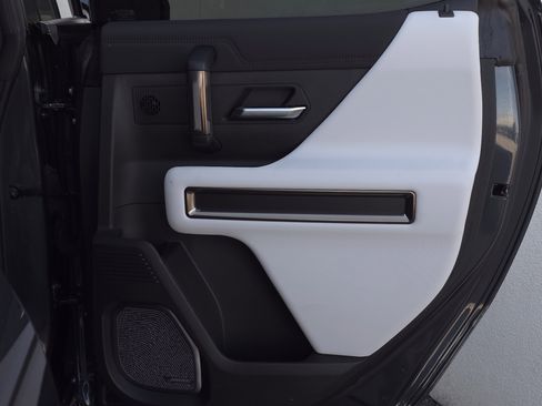 Used 2025 GMC Hummer EV 3X image 83