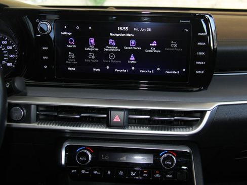 Used 2024 Kia K5 GT-Line w/ GT-Line Premium Package FWD image 17
