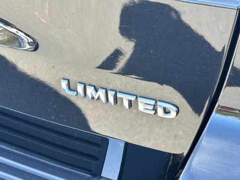 Used 2020 Jeep Grand Cherokee Limited w/ Trailer Tow Group IV image 12