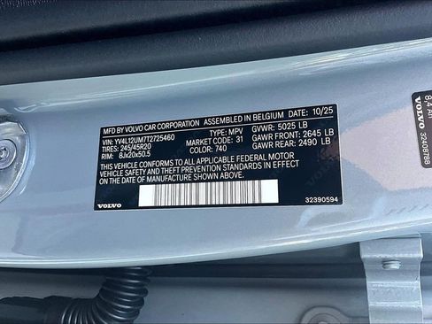New 2026 Volvo XC40 B5 Ultra AWD/4WD image 36