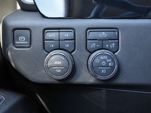 Used 2024 Chevrolet Silverado 1500 RST AWD/4WD image 34