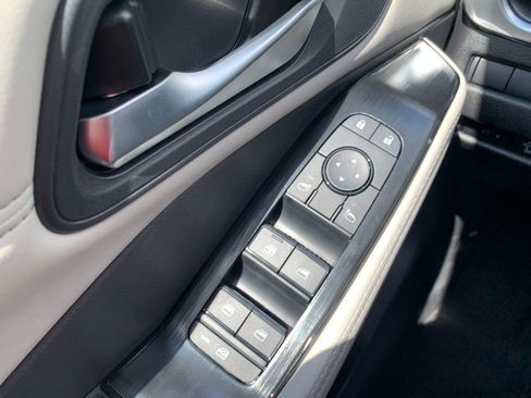 New 2026 Nissan Rogue SV FWD image 19