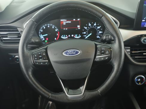 Used 2021 Ford Escape SEL image 19