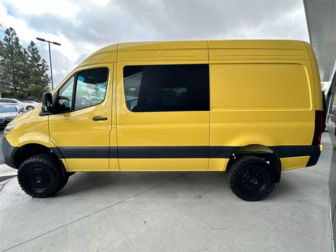 New 2025 Mercedes-Benz Sprinter 2500 image 5