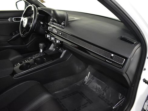 Certified 2024 Honda Civic Sport image 41