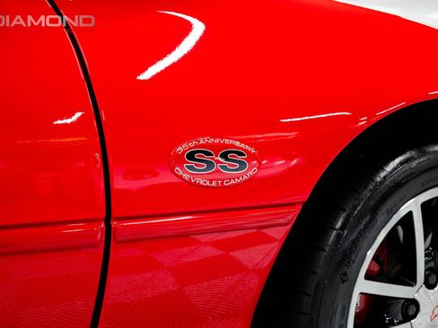 Used 2002 Chevrolet Camaro Z28 w/ SS Performance/Appearance Pkg RWD image 53