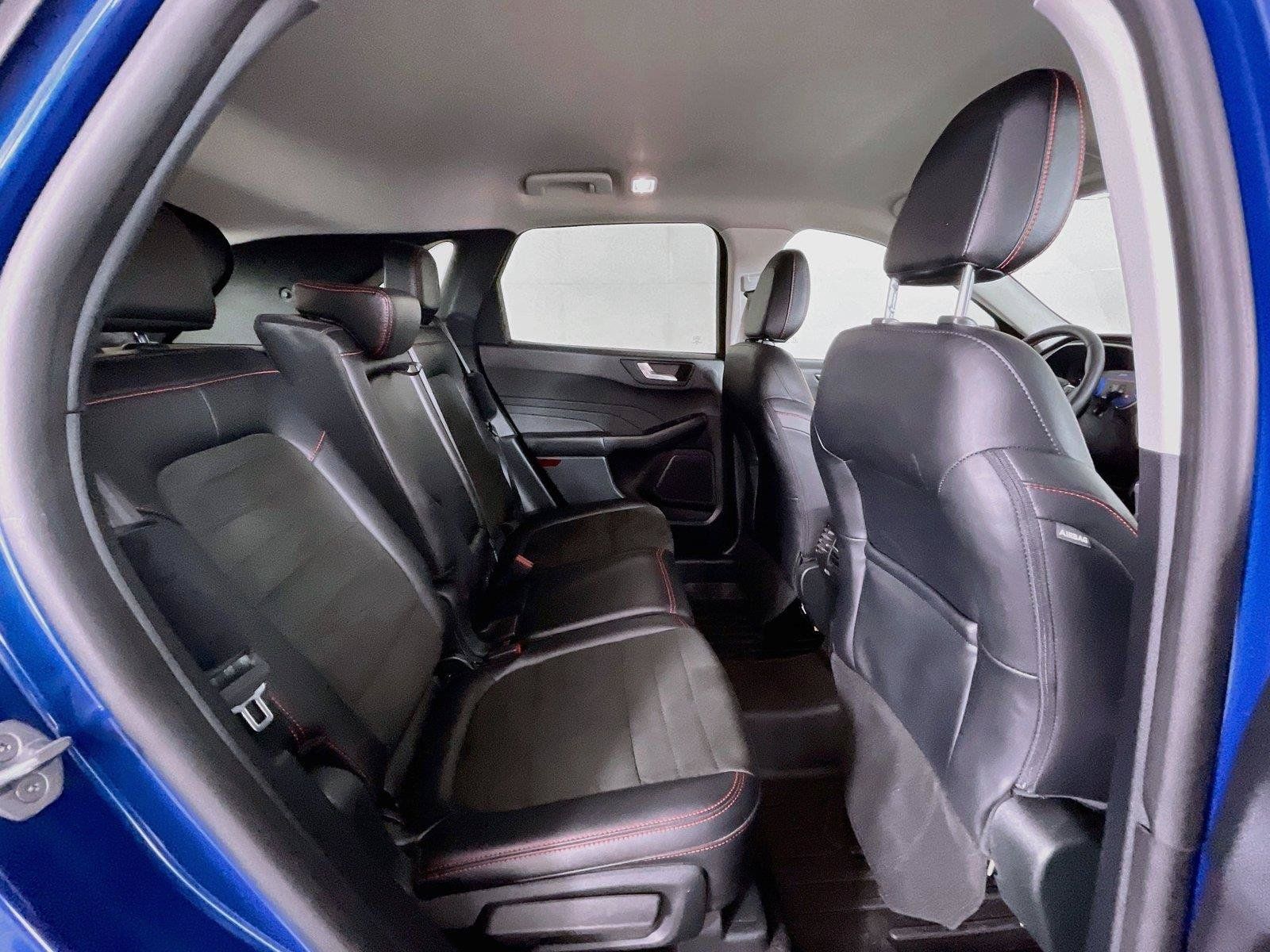 Used 2022 Ford Escape SEL w/ SEL Stealth AWD Package image 29