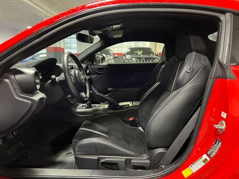 Certified 2024 Toyota GR86 Premium w/ Performance Package image 13