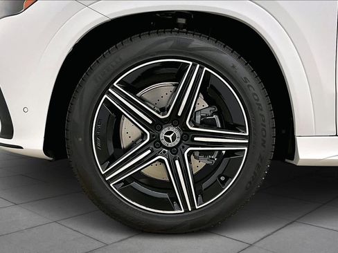New 2026 Mercedes-Benz GLE 450 4MATIC image 11