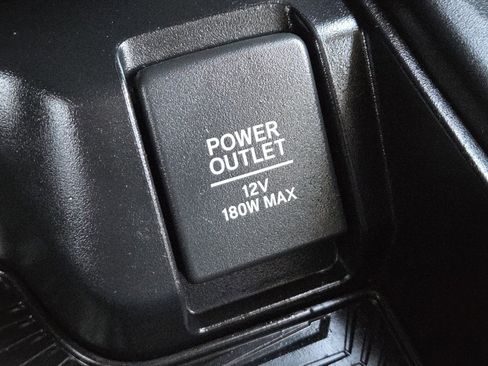 Used 2018 Honda CR-V Touring image 32